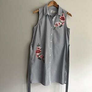 Eliza J Gray White Striped Sleeveless Embellished Button Down Dress size 10P